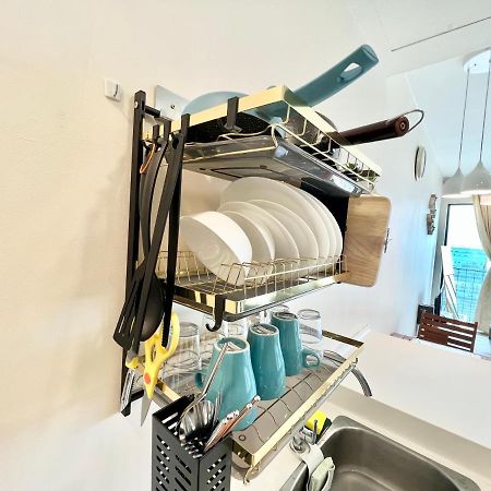 A 1-4 Pax Cozy Studio Tv Box Pool 100Mps Wifi 3 Bed Trefoil Setia Alam Exteriör bild